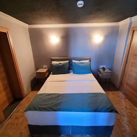 Park Center Hotel *