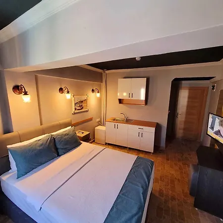 Hotel Park Center *